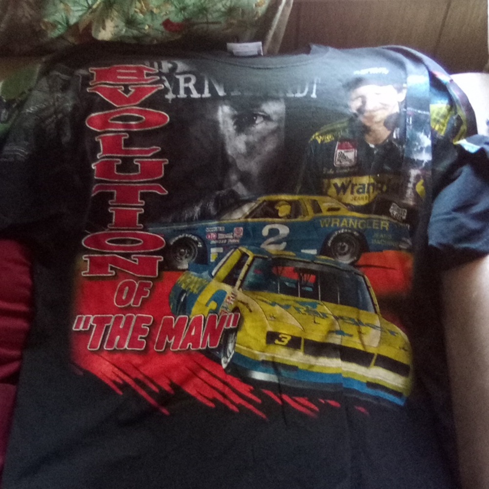 Dale Earnhardt shirt